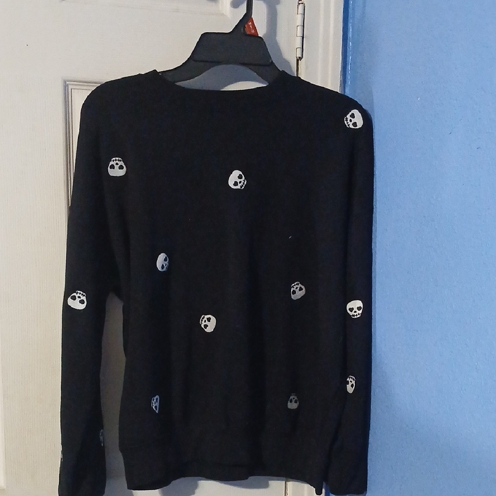 Black Skull Pattern Sweater